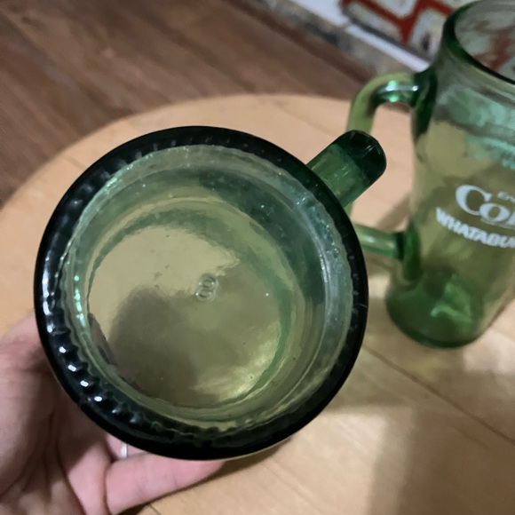 Vintage Set of 2 Coca-Cola Whataburger Cowboy Green Glass Mugs - Picture 5 of 7